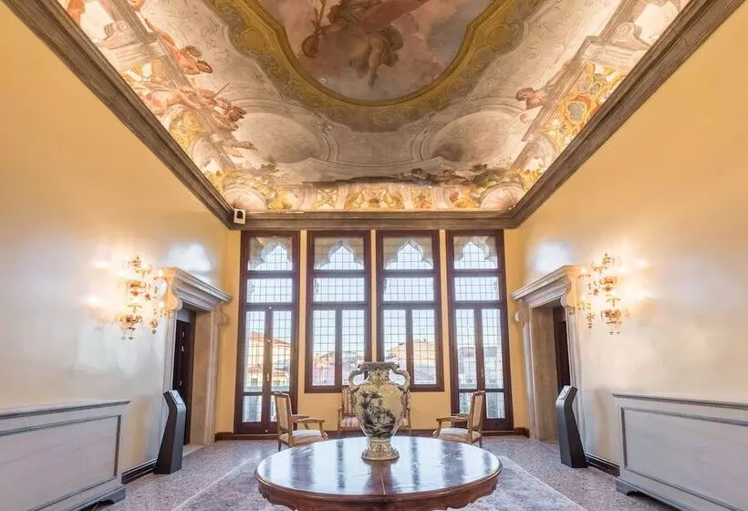 Nani Mocenigo Palace