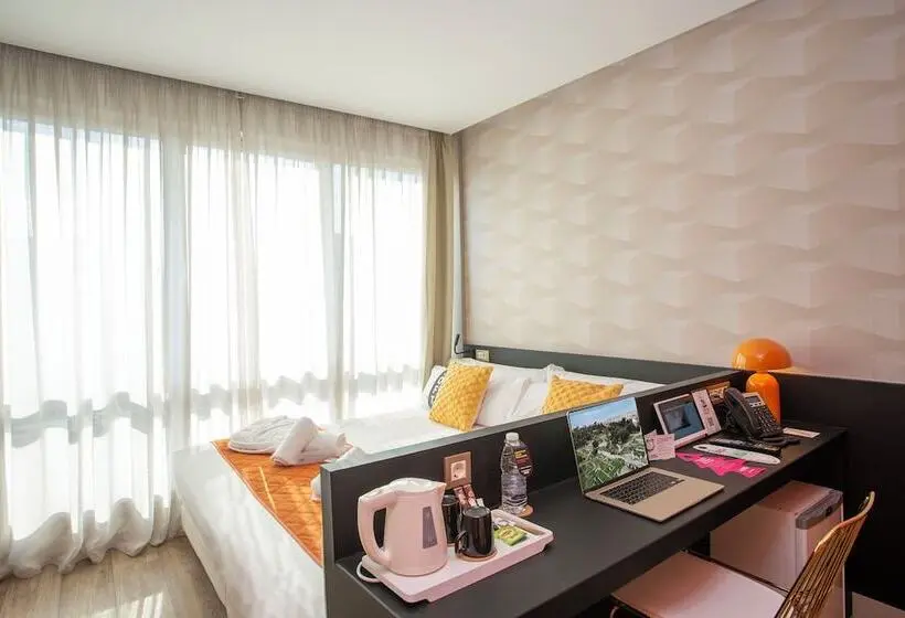 Fotos del hotel Kubic A Member Of Brown Hotels:  13