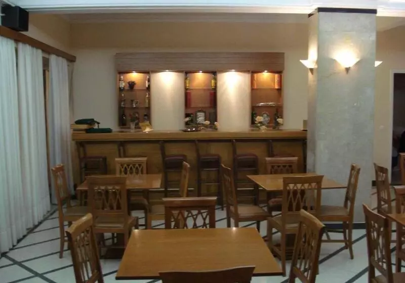 Fotos del hotel Cybele Pefki:  4