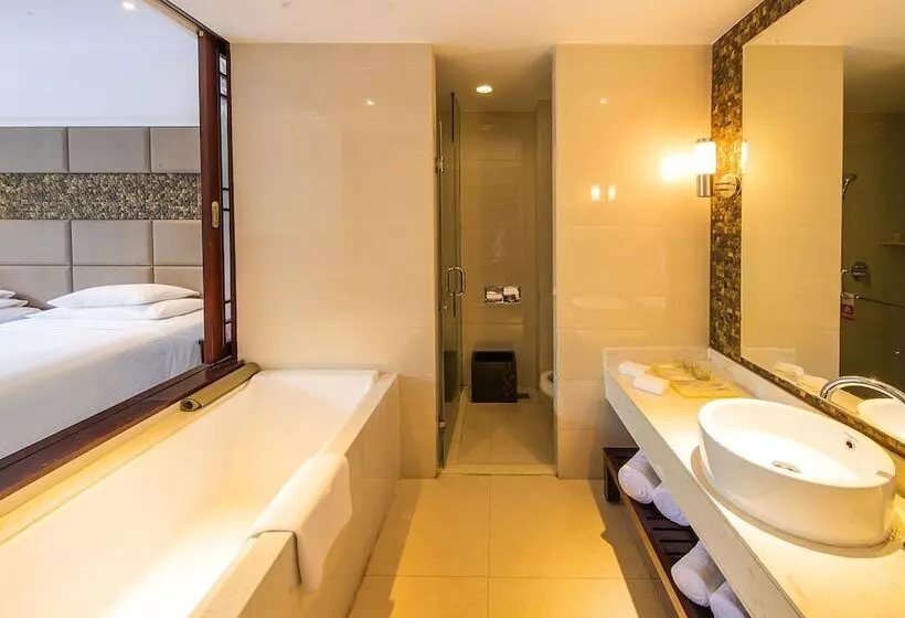 Fotos del hotel Huayu La Floret Resort Yalong Bay:  16