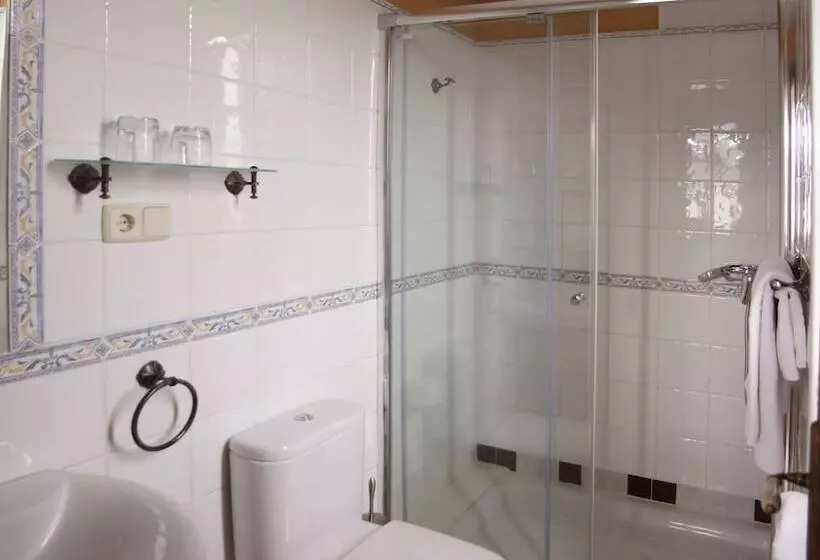Fotos del hotel Casa De Aldea La Pumariega:  11