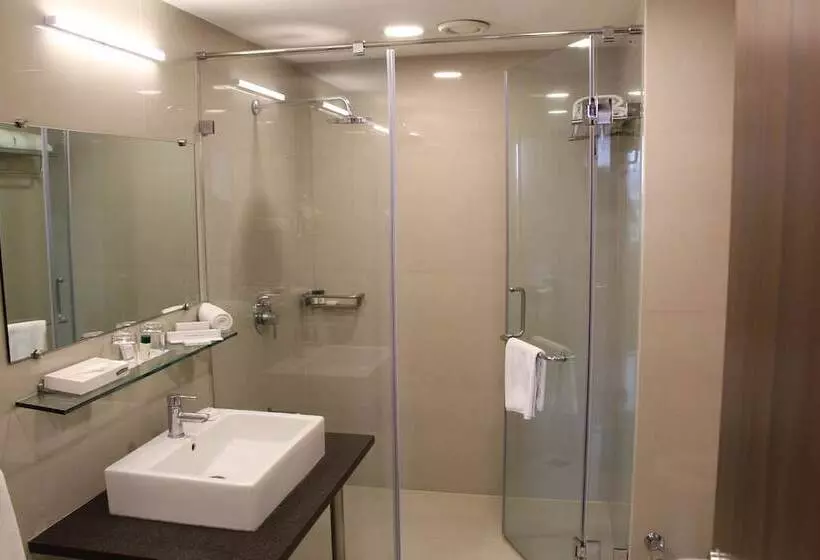 Fotos del hotel Brilliant  & Convention Center:  16