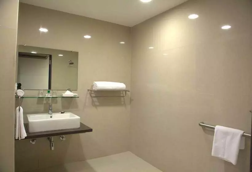 Fotos del hotel Brilliant  & Convention Center:  24