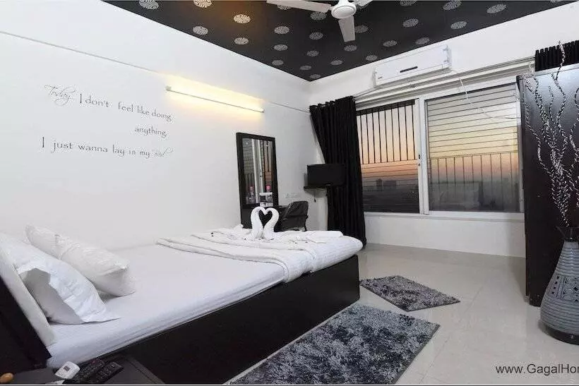 Fotos del hotel Gagal Home Service Apartment:  10
