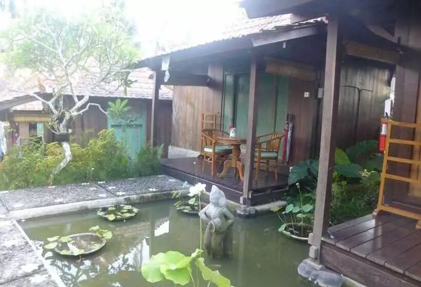 Fotos del hotel Joglo Taman Sari Villa:  13