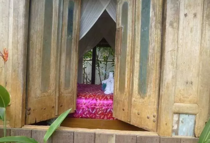Fotos del hotel Joglo Taman Sari Villa:  7