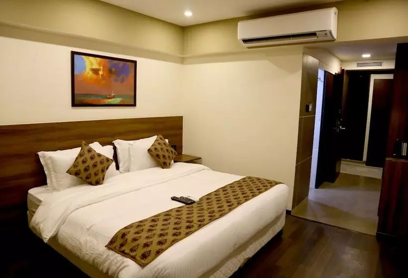 Mumbai House