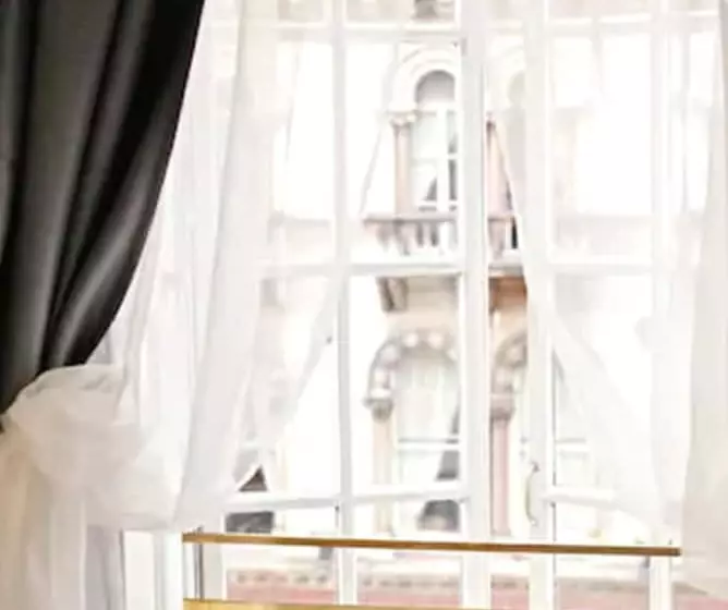 Fotos del hotel The Sweeney:  8
