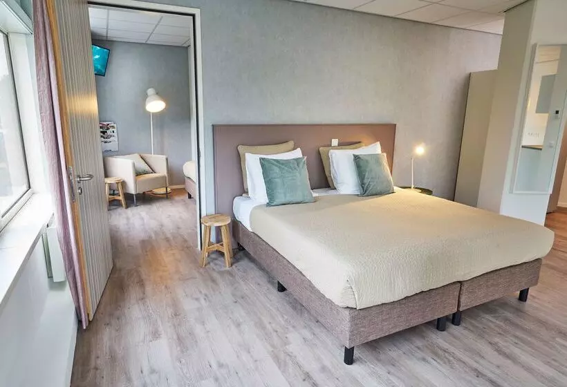 Amrâth Apart-hotel Schiphol Badhoevedorp