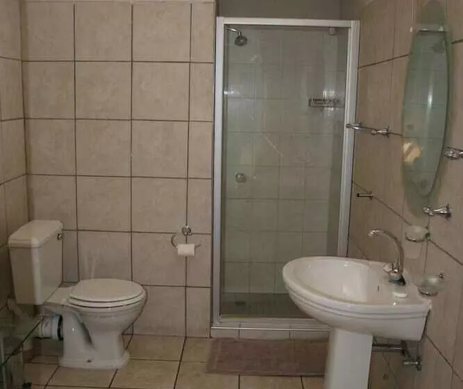 Fotos del hotel De Vagebond Pension:  5