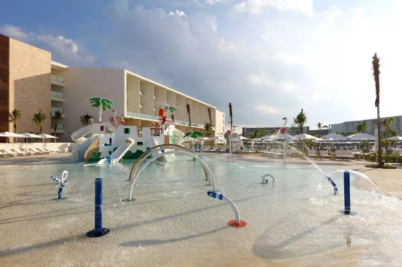 Fotos del hotel Grand Palladium Costa Mujeres Resort & Spa - All Inclusive:  21