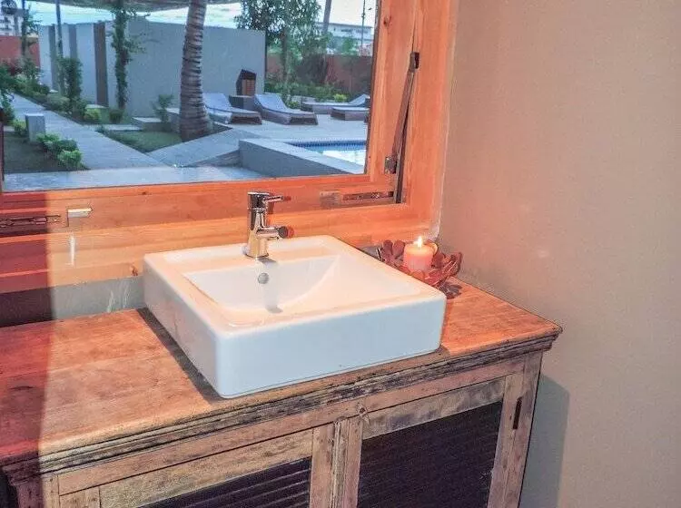 Fotos del hotel Liv Inn Guest House:  16