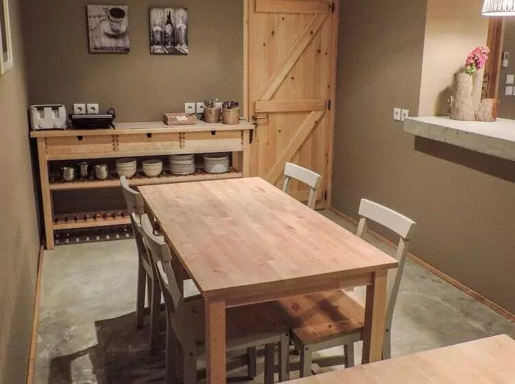Fotos del hotel Liv Inn Guest House:  14