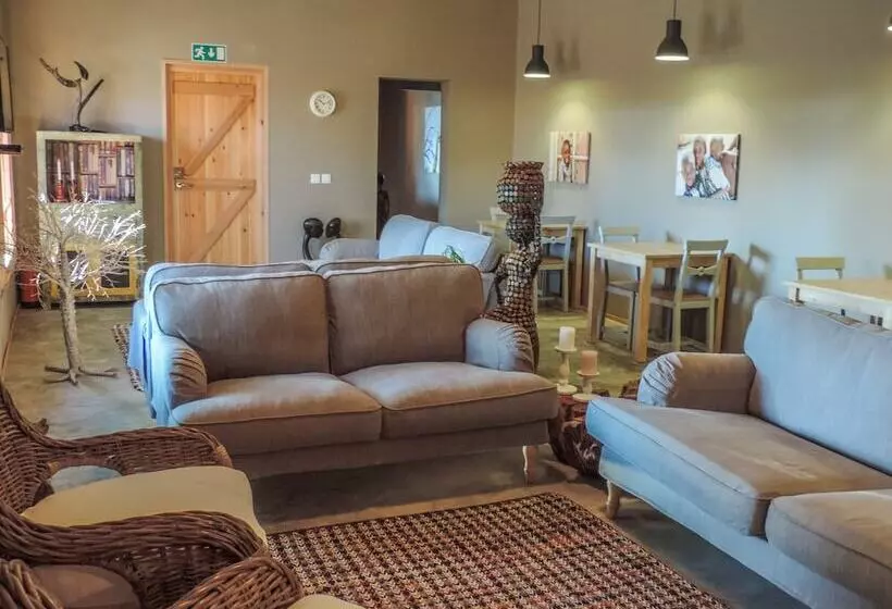 Fotos del hotel Liv Inn Guest House:  24