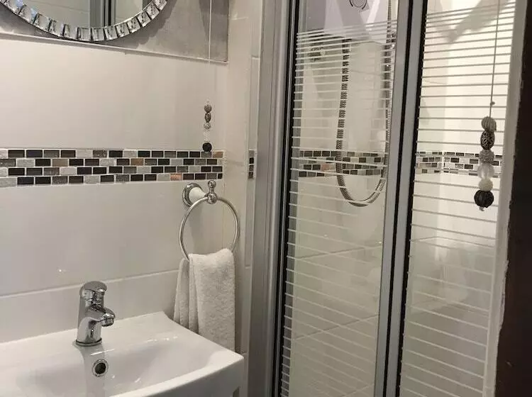 Fotos del hotel The Strathdon:  4