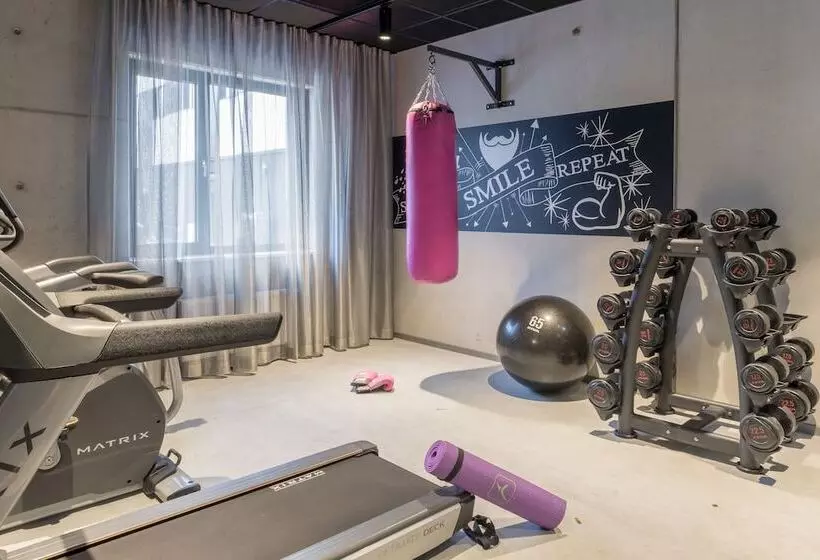 Fotos del hotel Moxy Glasgow Merchant City:  25