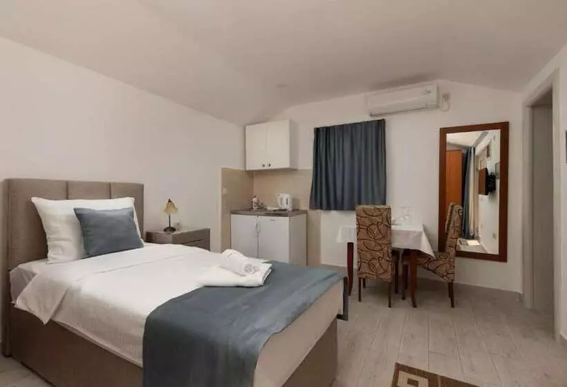Fotos del hotel Apartments Jovan:  2