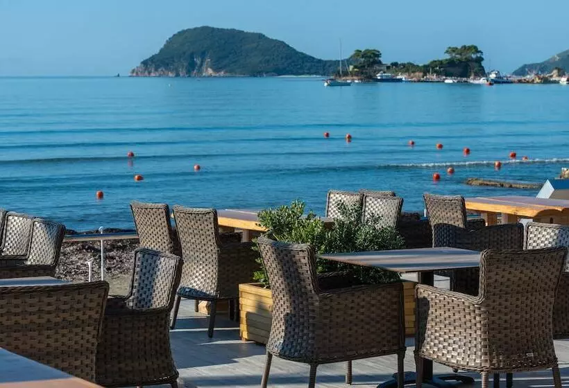 Fotos del hotel Mandala Seafront Suites:  12