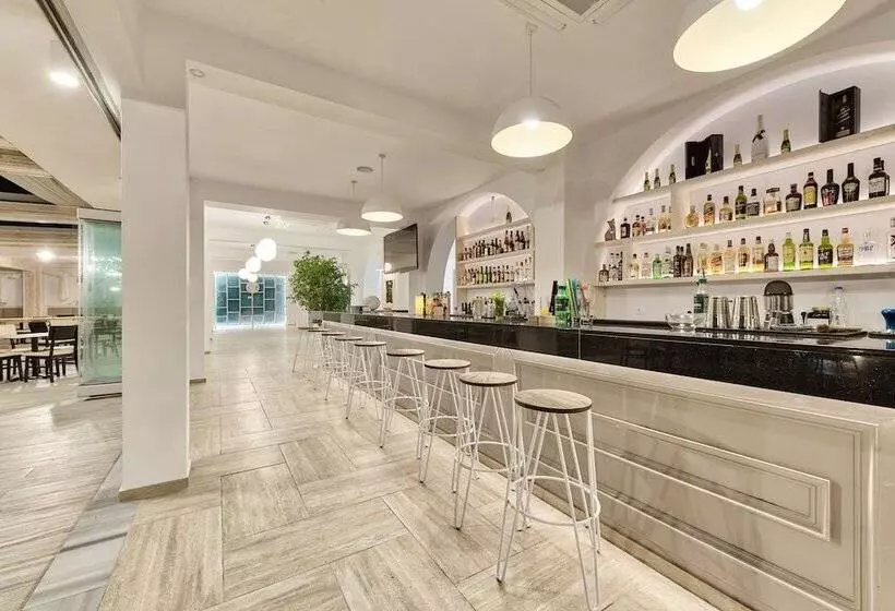 Fotos del hotel Mandala Seafront Suites:  3