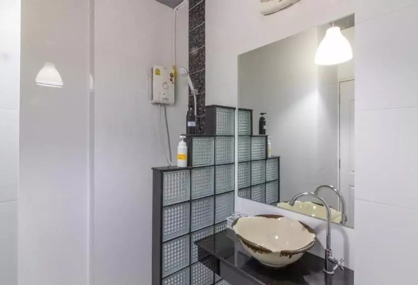 Fotos del hotel Baansuanprannok:  5