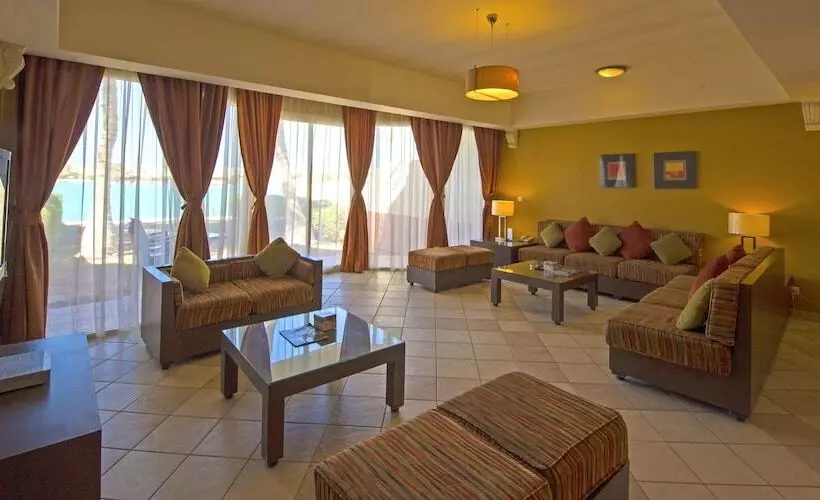 Fotos del hotel Lafontaine Rose Beach Resort:  25
