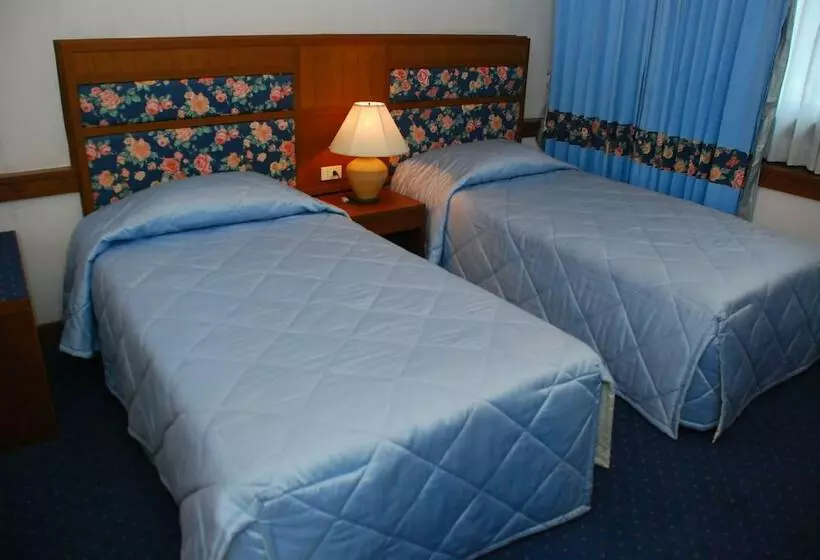 Fotos del hotel Putthiya Huahin Place:  9