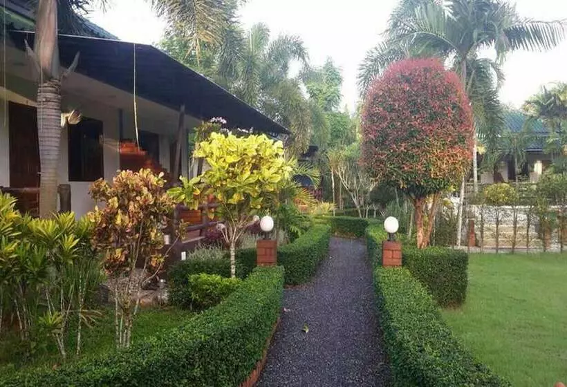 Fotos del hotel Ruenchan Resort At Saithai:  6