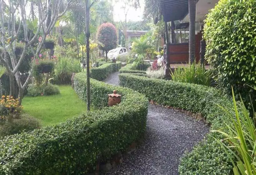 Fotos del hotel Ruenchan Resort At Saithai:  3