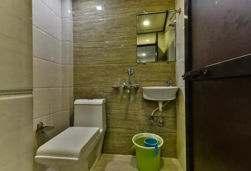 Fotos del hotel Guest Inn Residency:  5