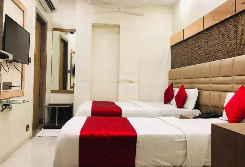 Fotos del hotel Guest Inn Residency:  10