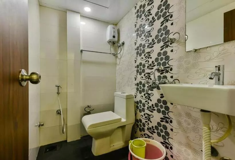 Fotos del hotel Guest Inn Residency:  9