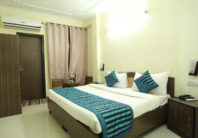 Fotos del hotel Luck Residency:  2