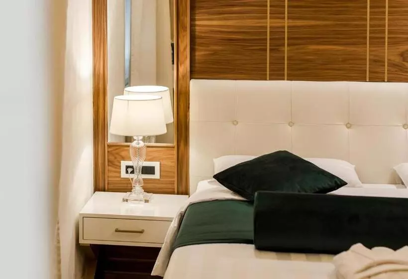 Fotos del hotel Miraval Luxury Rooms:  8