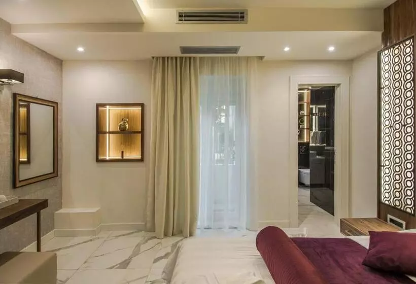 Fotos del hotel Miraval Luxury Rooms:  3