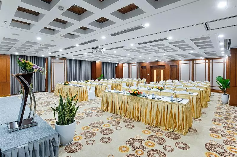 Fotos del hotel Paris Deli Danang Beach:  24