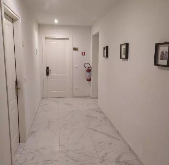 Fotos del hotel 1 Suite Firenze:  3
