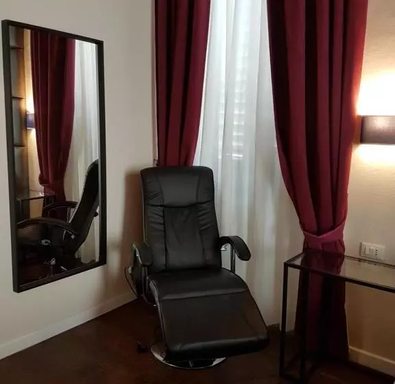Fotos del hotel 1 Suite Firenze:  13