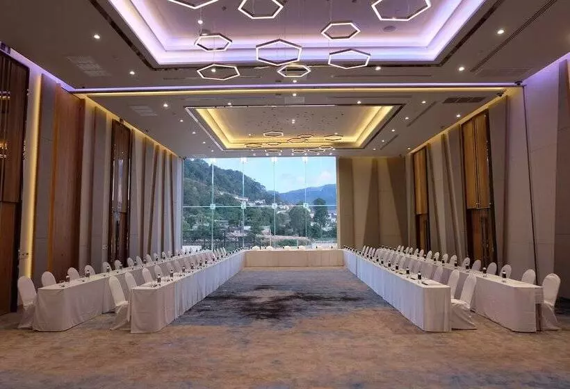Fotos del hotel The Nature Phuket:  7