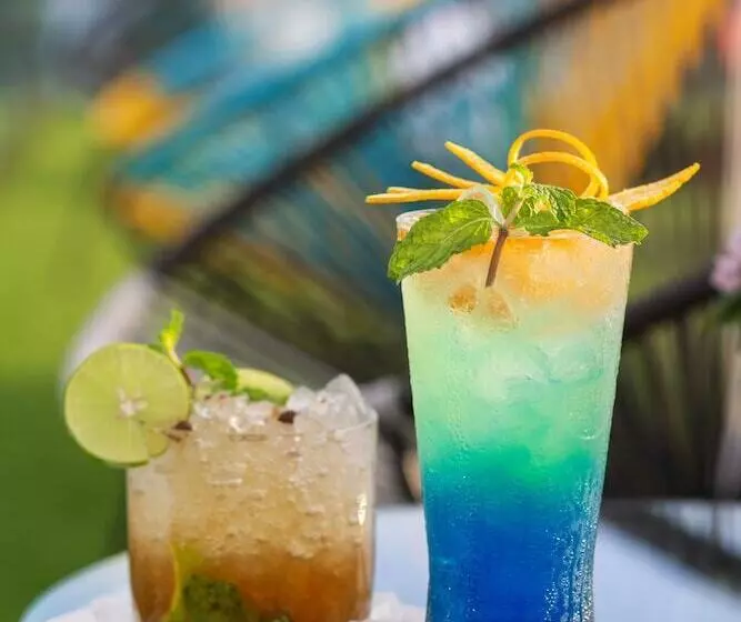 Fotos del hotel The Nature Phuket:  6