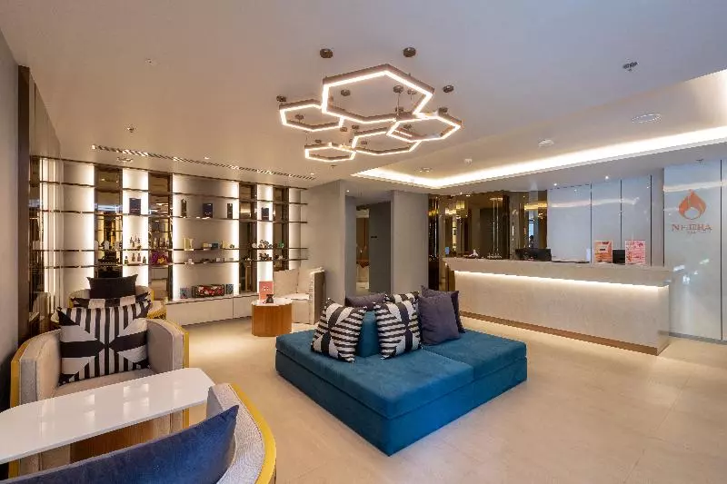 Fotos del hotel The Nature Phuket:  17