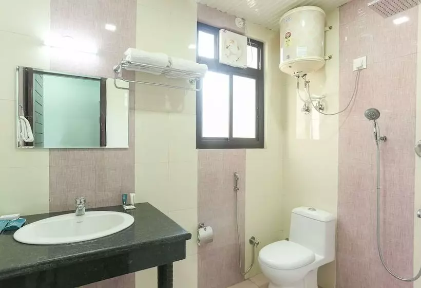 Fotos del hotel Treebo Trend Roshan House:  5