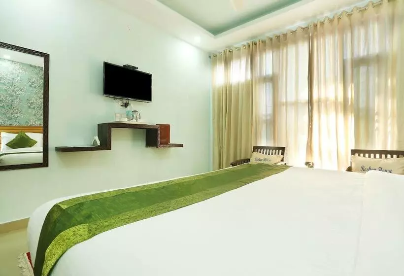 Fotos del hotel Treebo Trend Roshan House:  11