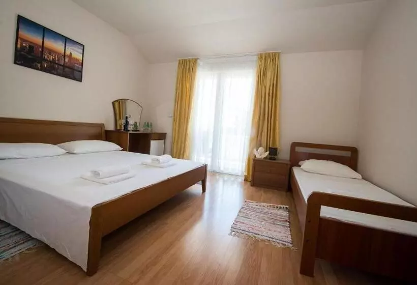 Fotos del hotel Manufaktura:  8