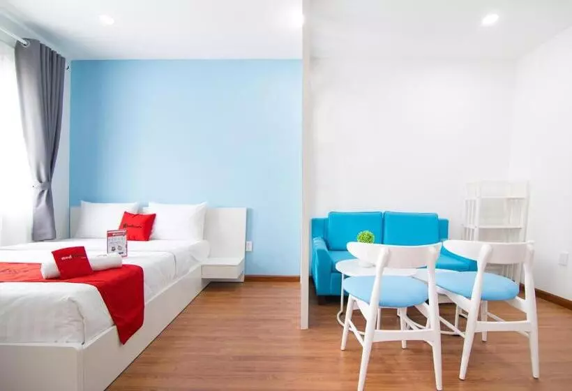 Fotos del hotel Reddoorz Plus Near Nguyen Hue Walking Street:  6