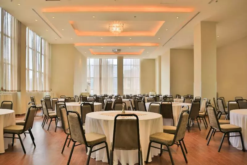 Fotos del hotel Magnolia  & Conference Center:  9