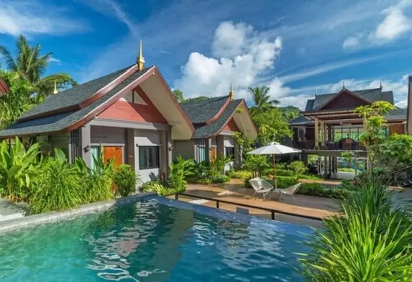 Fotos del hotel The Scene Cliff View Villas:  23
