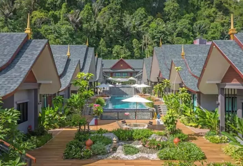 The Scene Cliff View Villas