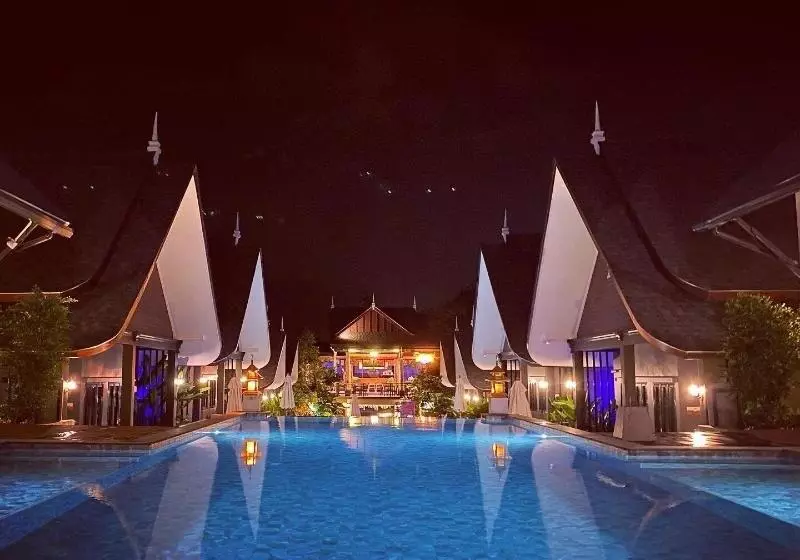 Fotos del hotel The Scene Cliff View Villas:  5