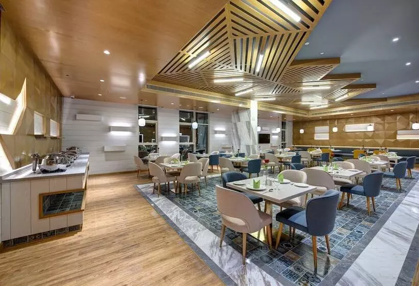 Fotos del hotel The S Hotel Al Barsha:  15