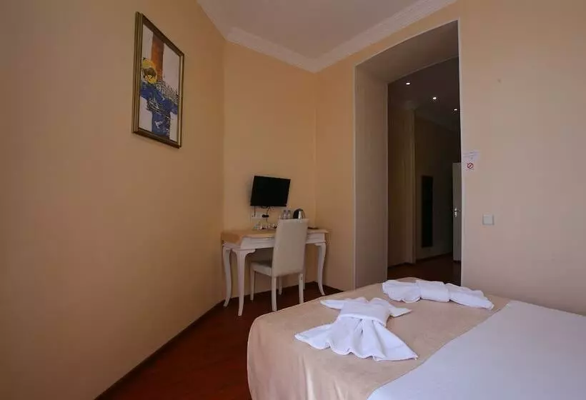 Fotos del hotel Aristocrat:  13